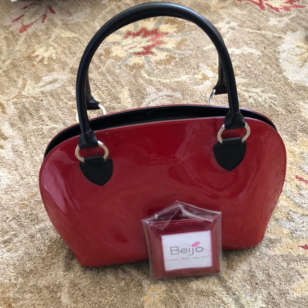 Beijo bag.  Red.